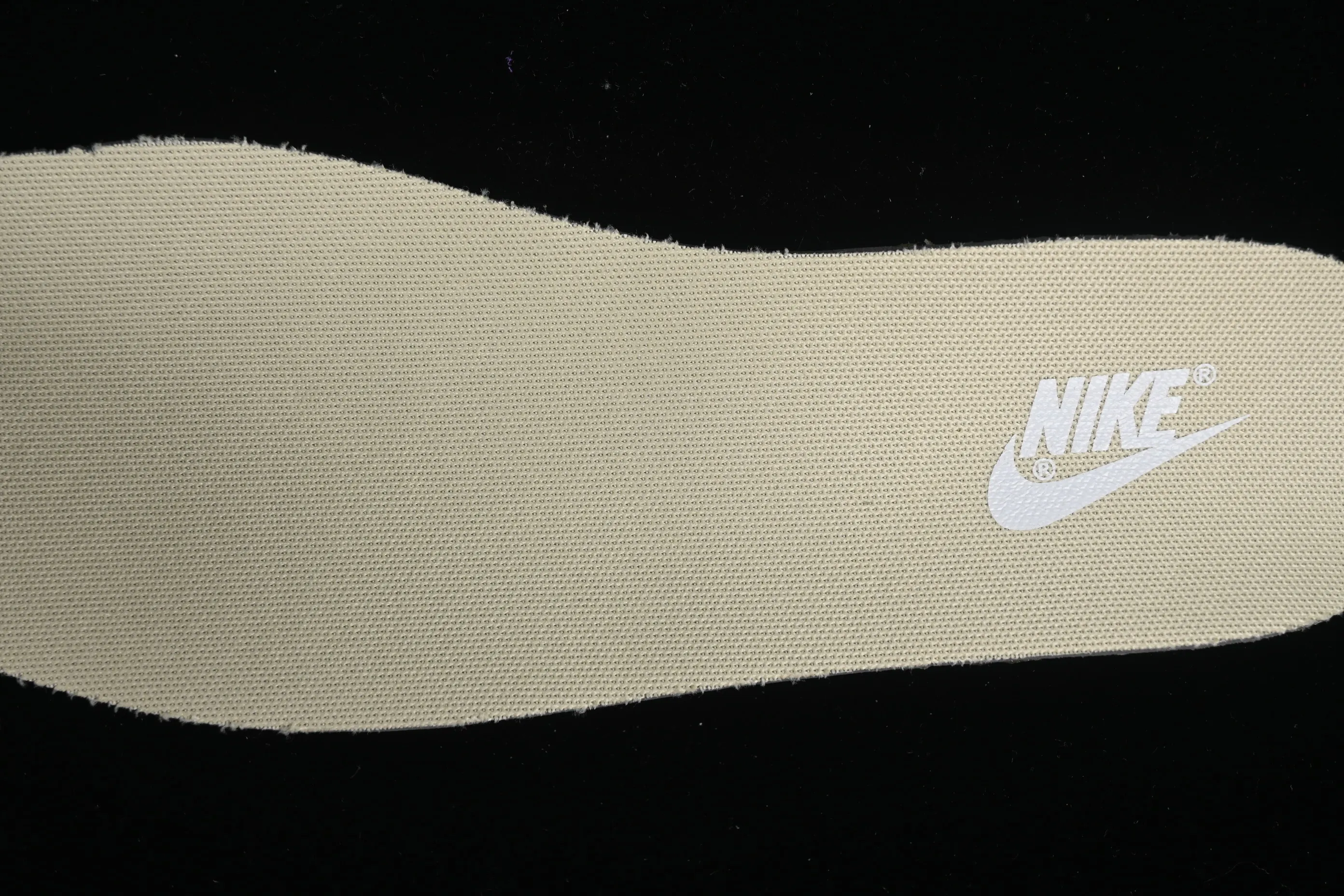 All categories Nk SB Dunk series Nk SB Dunk Low low-top sneakers Nk Dunk Low Year of the Dragon limited edition Yinlong silk patch SB strap low-top casual sneakers DV0833-100